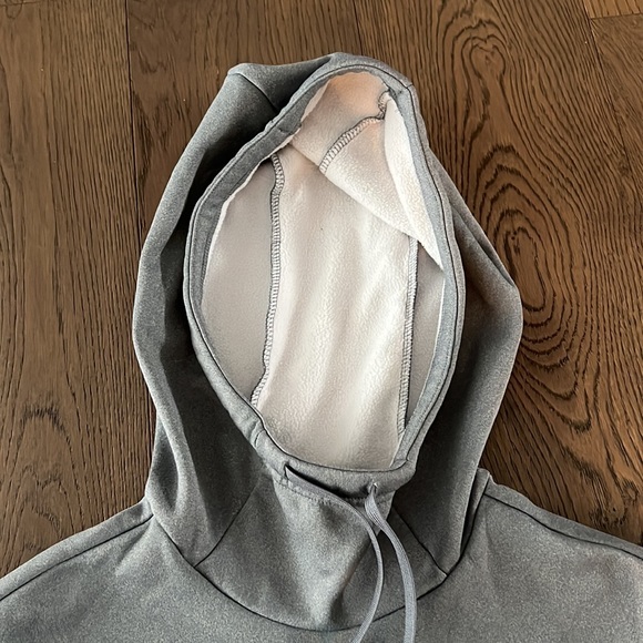 Nike sweater - Picture 2 of 6